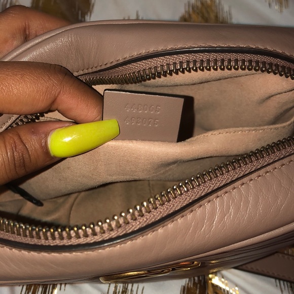 Gucci purse - Picture 3 of 14